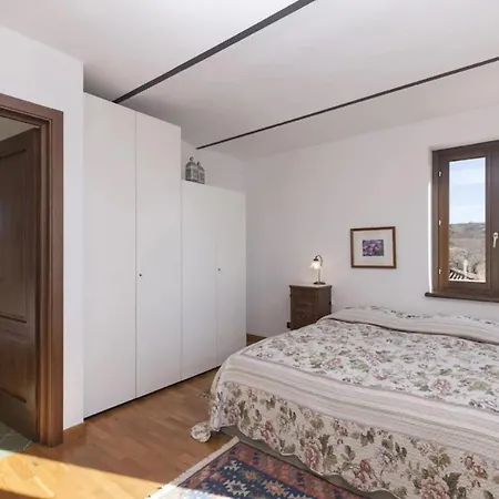 Сasa de vacaciones Cascina Bricchetto Langhe Trezzo Tinella